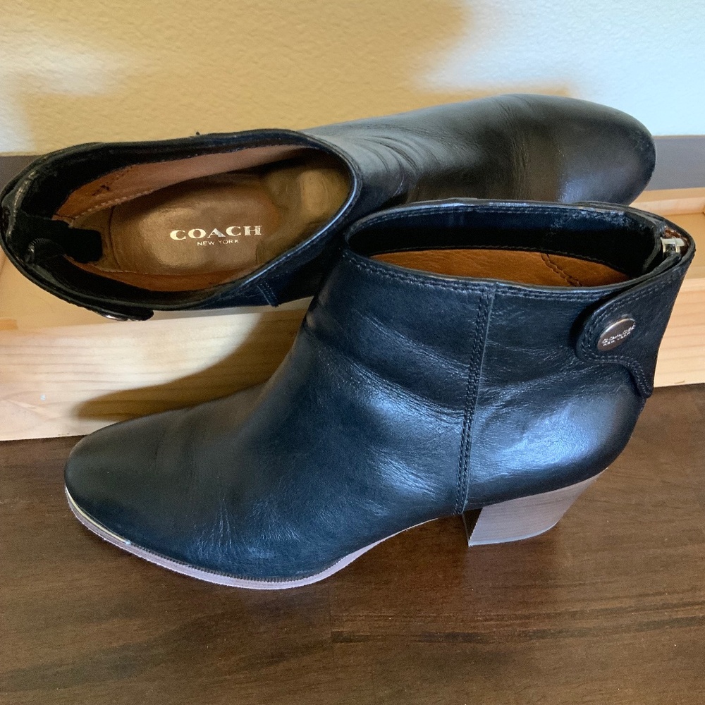 Coach Waldorf Booties Black Size 7 Ankle Boots Zipper Heels